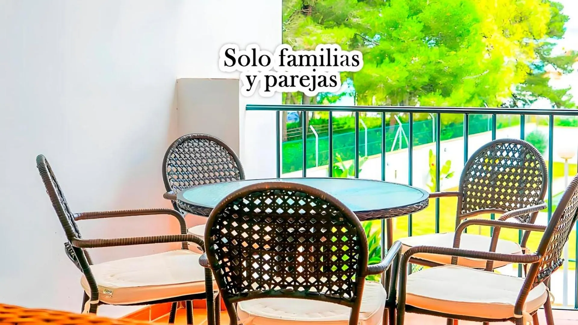Apartamento Junto Al Mar Piscina Y Garaje Familias Conil De La Frontera